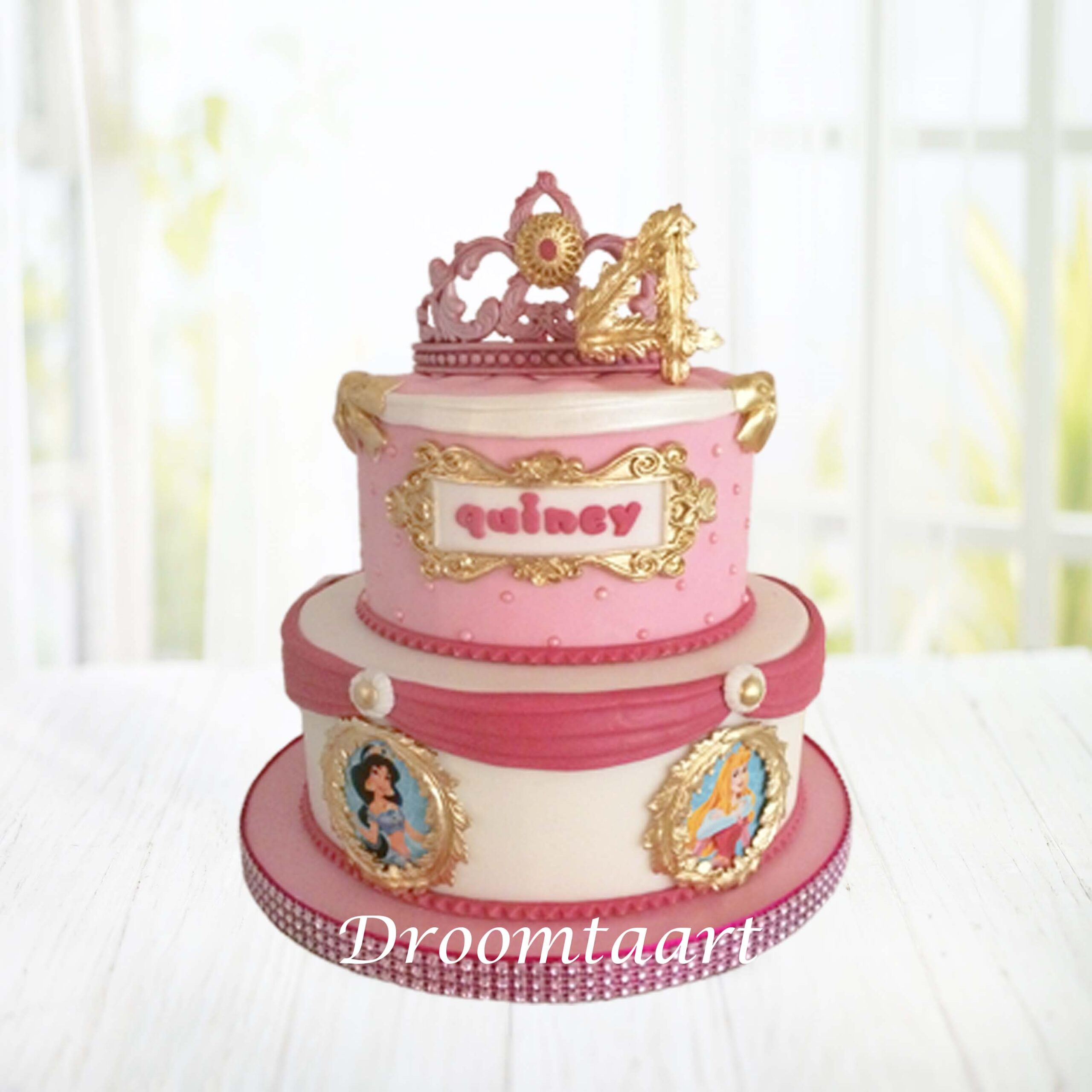 De databank deze Ijzig Disney prinsessen taart 3 - Droomtaart